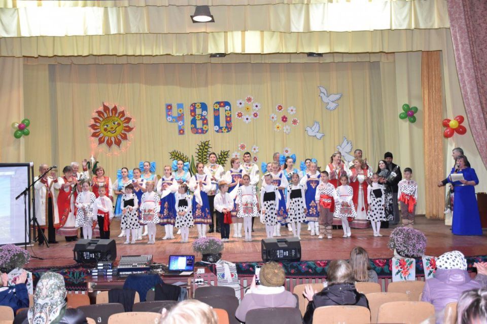 В Доме культуры села Хрустовая прошло тёплое и по-настоящему значимое мероприятие, посвящённое храмовому празднику и 480-летию населённого пункта В Доме культуры села Хрустовая прошло тёплое и по-настоящему значимое мероприятие, посвящённое храмовому празднику и 480-летию населённого пункта