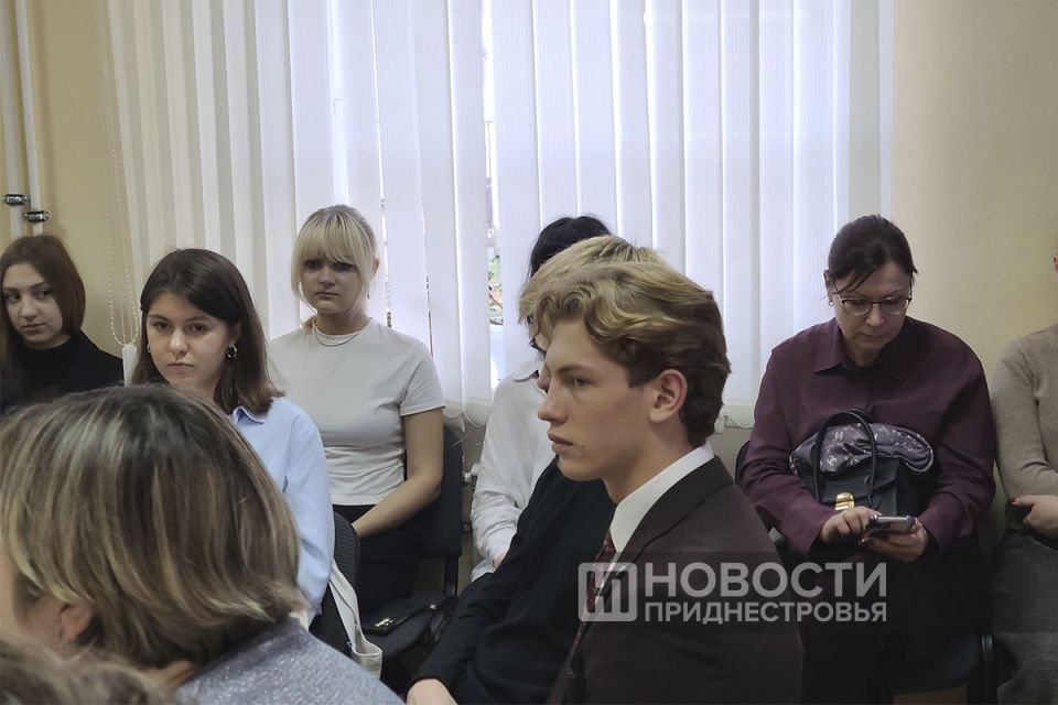 О социологии и её многогранности говорили в контактном центре Россотрудничества О социологии и её многогранности говорили в контактном центре Россотрудничества