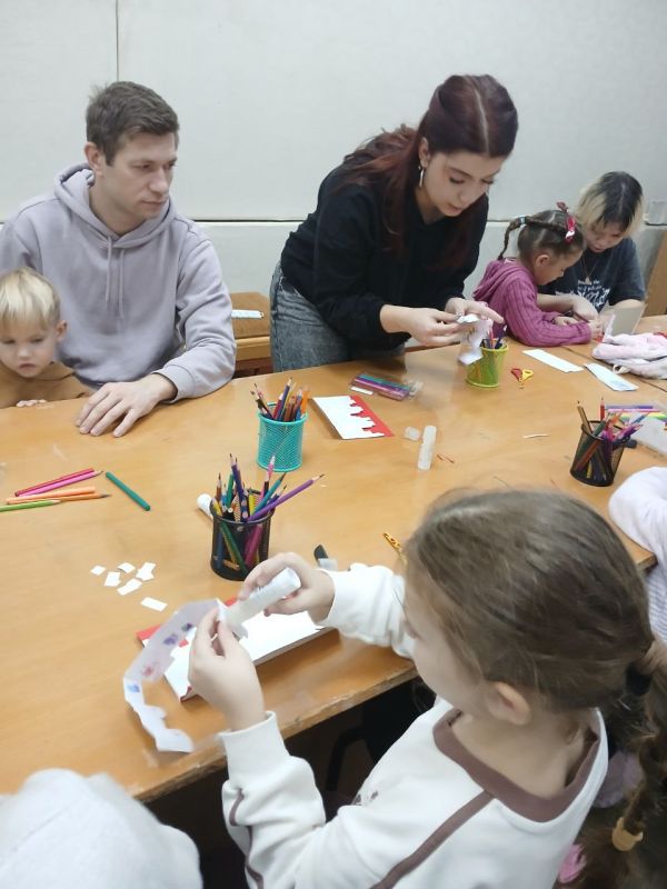 В Бендерах дети создавали панораму города В Бендерах дети создавали панораму города