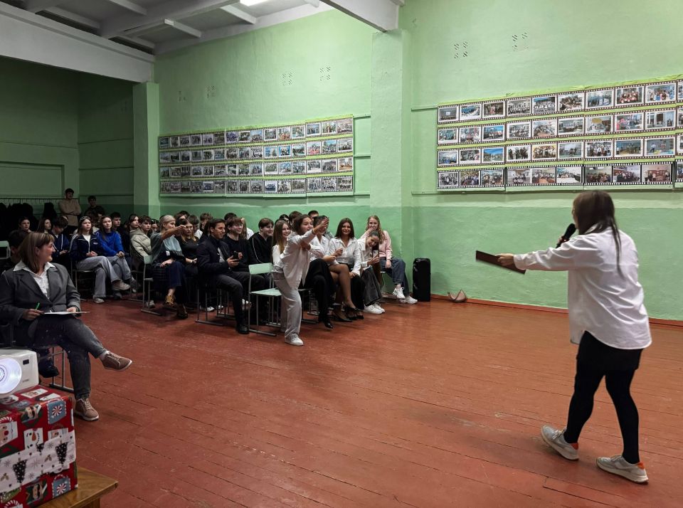 В пятницу, 21 ноября, наша школа торжественно завершила В пятницу, 21 ноября, наша школа торжественно завершила