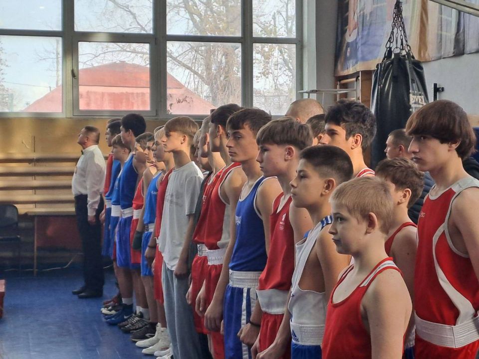 Сегодня в СДЮШОР прошел первый день чемпионата и первенства по боксу Сегодня в СДЮШОР прошел первый день чемпионата и первенства по боксу