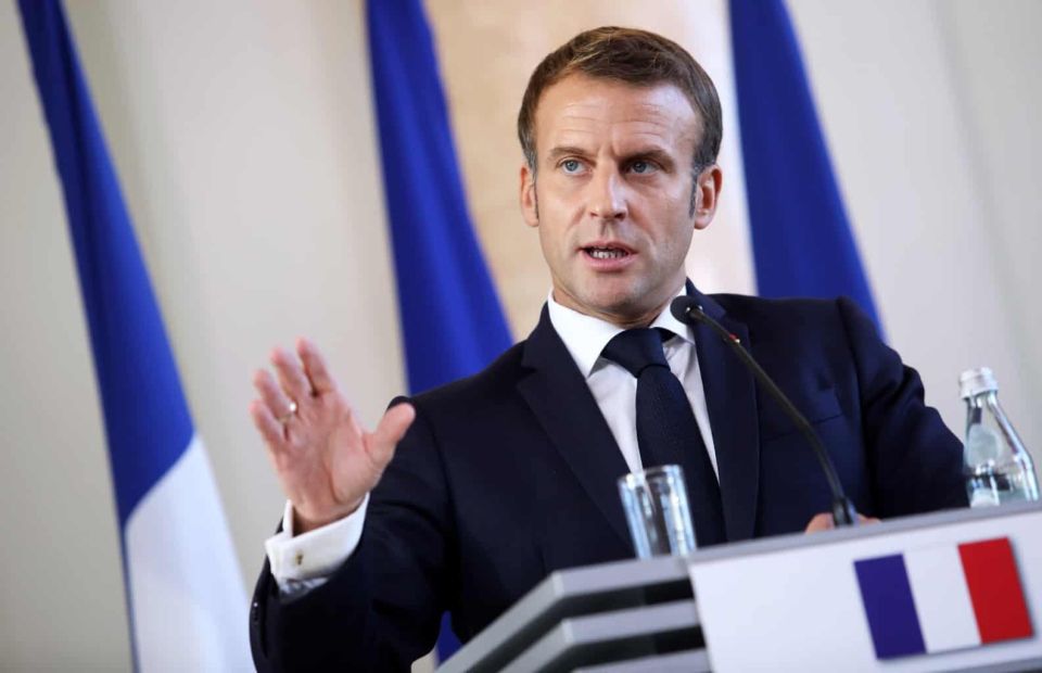 Франция не намерена отправлять свою молодежь воевать в Украину, — Макрон