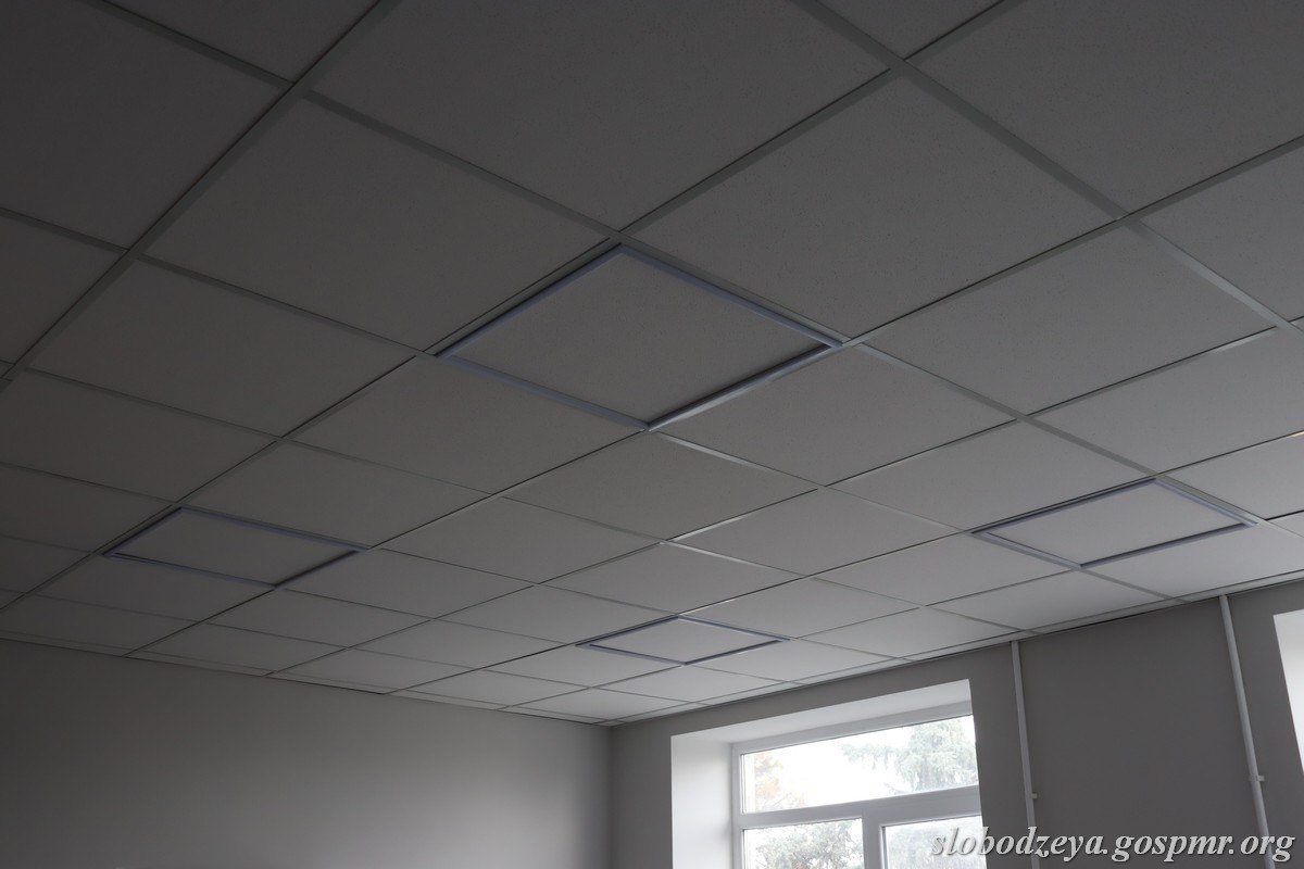 В Слободзейском районе продолжаются работы по капитальному ремонту поликлиники и Дома культуры в Коротном В Слободзейском районе продолжаются работы по капитальному ремонту поликлиники и Дома культуры в Коротном