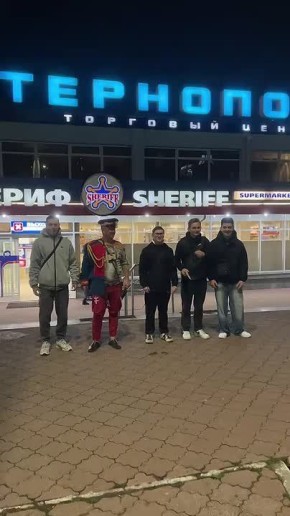 Шансы встретить Попандопуло, танцующего с саблей у «Тернополя», малы, но никогда не равны нулю