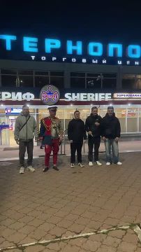 Шансы встретить Попандопуло, танцующего с саблей у «Тернополя», малы, но никогда не равны нулю