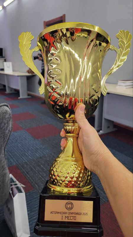 Команда «Эшелон памяти» Рыбницкого лицея стала победителем международной исторической олимпиады–2025, финал которой прошёл в Санкт-Петербурге Команда «Эшелон памяти» Рыбницкого лицея стала победителем международной исторической олимпиады–2025, финал которой прошёл в Санкт-Петербурге