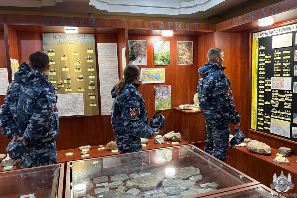Курсантам – об уникальных экспонатах Приднестровья Курсантам – об уникальных экспонатах Приднестровья