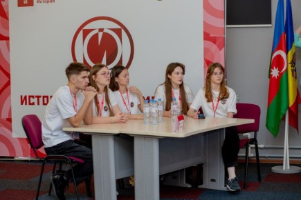Рыбницкие лицеисты победили на международной олимпиаде по истории России в Санкт-Петербурге