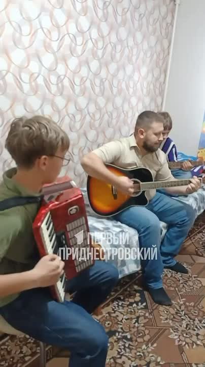 Четыре сыночка и лапочка дочка из многодетной семьи Бабий