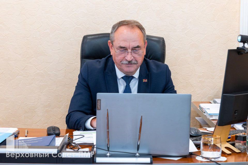 Верховный Совет ПМР провел онлайн-встречу с сенаторами РФ Верховный Совет ПМР провел онлайн-встречу с сенаторами РФ