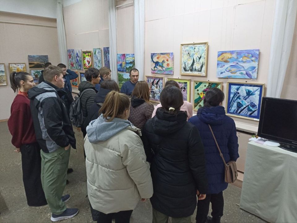 Экскурсии в музеи и исторические места для школьников и студентов продолжаются в нашей республике по поручению Президента ПМР Экскурсии в музеи и исторические места для школьников и студентов продолжаются в нашей республике по поручению Президента ПМР