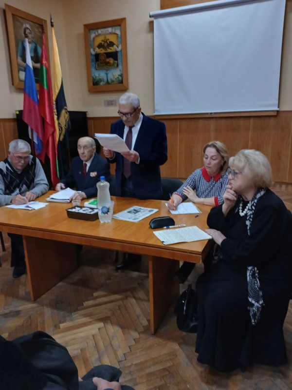 Вчера в Бендерском историко-краеведческом музее прошла отчётно-выборная конференция совета ветеранов города Вчера в Бендерском историко-краеведческом музее прошла отчётно-выборная конференция совета ветеранов города