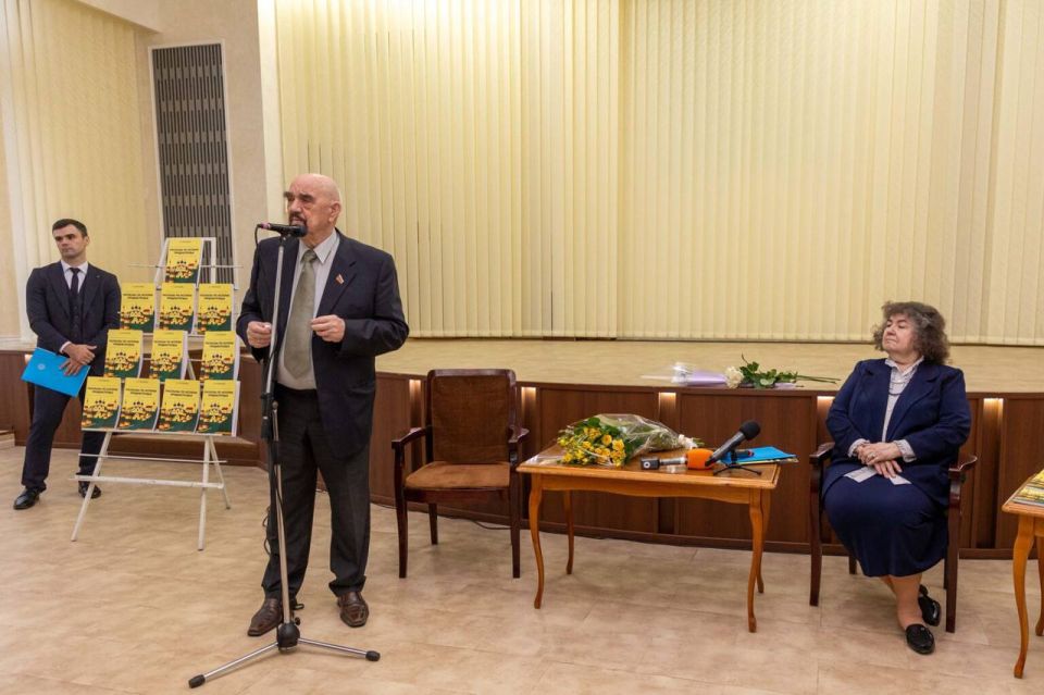 ��������� � � ����� ���������� ����������� ����� ����� �� �������