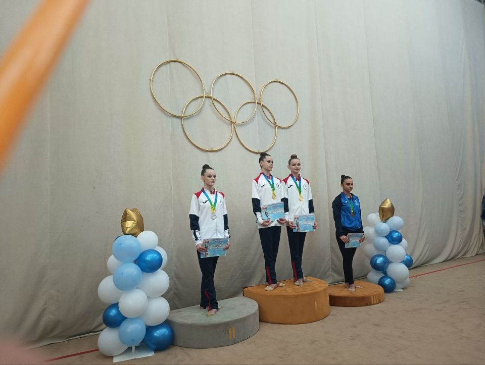 Спортсменки различных возрастных категорий показали высокий профессионализм, высокий уровень подготовки и мастерства Спортсменки различных возрастных категорий показали высокий профессионализм, высокий уровень подготовки и мастерства