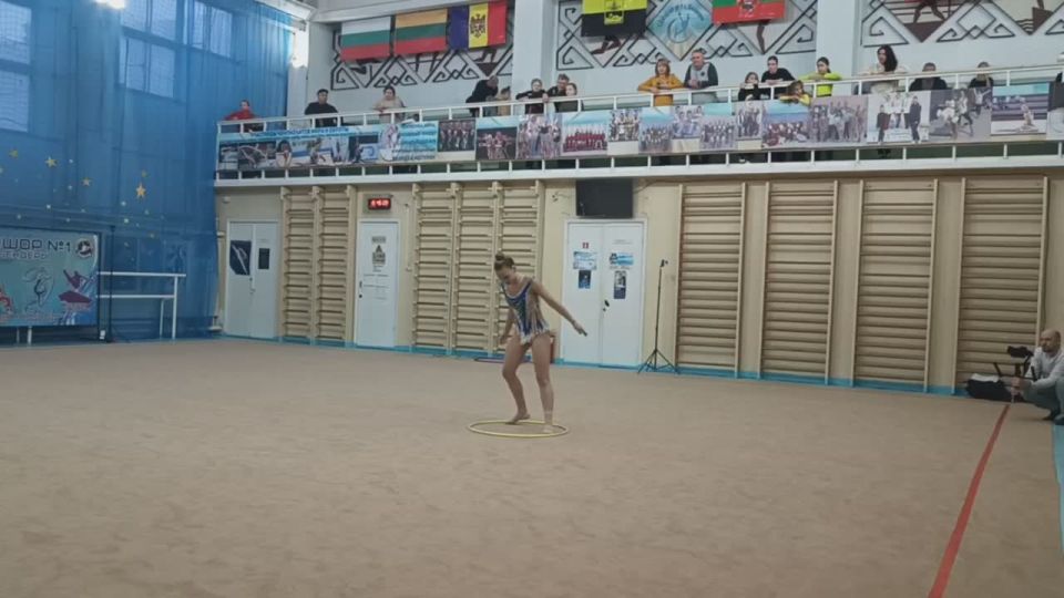 Выступление одной из самых перспективных гимнасток бендерской СДЮШОР № 1 Ксении Станилевич