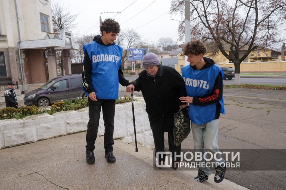 На избирательных участках дежурят волонтёры