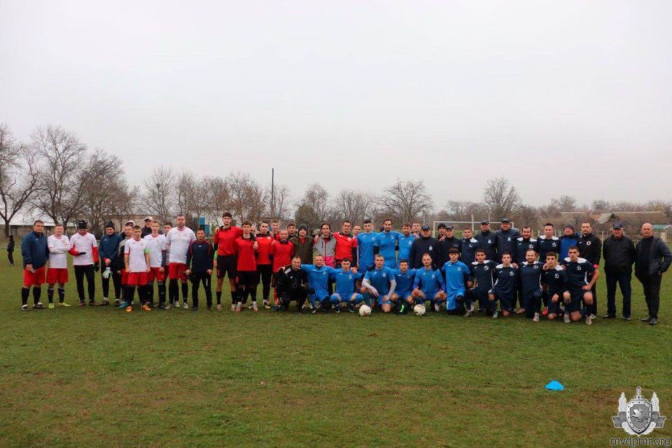 Пенальти, дерби и эмоции. В г. Слободзея 29 ноября состоялись игры 1/2 финала и финала Кубка Слободзейского района по футболу (сезон «Осень – 2025»)