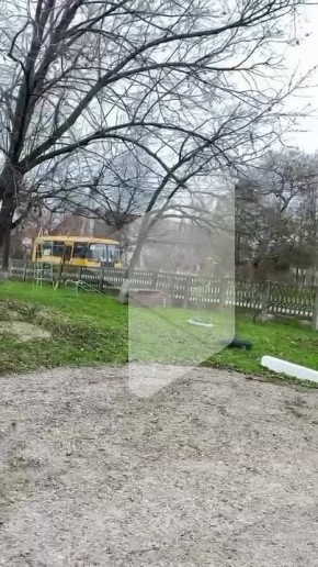 Школьный автобус привёз жителей Приозёрного (Слободзейский район), где нет участка, в Ново-Котовск