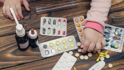 Малыш отравился таблетками