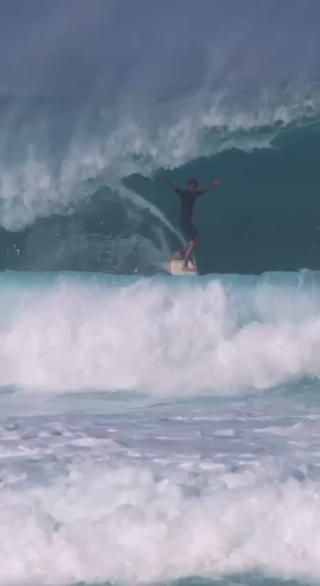 Вторник… продолжаем ловко балансировать на волнах рабочих будней