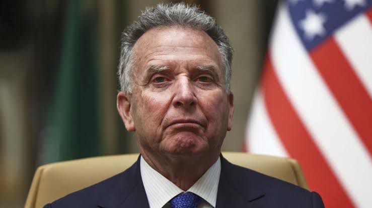 Спецпосланник президента США Дональда Трампа Стив Уиткофф направляется в Москву, сообщила пресс-секретарь Белого дома Кэлорайн Левитт