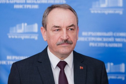 Заместителями Председателя Верховного Совета избраны Галина Антюфеева и Александр Коршунов