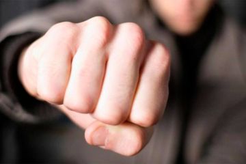 Не поделили дом. Сотрудники Каменского РОВД разбираются в семейном конфликте жителей одного из сёл