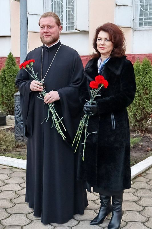 Глава города Илона Тюряева приняла участие в торжественных мероприятиях, посвященных празднованию Дня образования УВД г. Тирасполь Глава города Илона Тюряева приняла участие в торжественных мероприятиях, посвященных празднованию Дня образования УВД г. Тирасполь