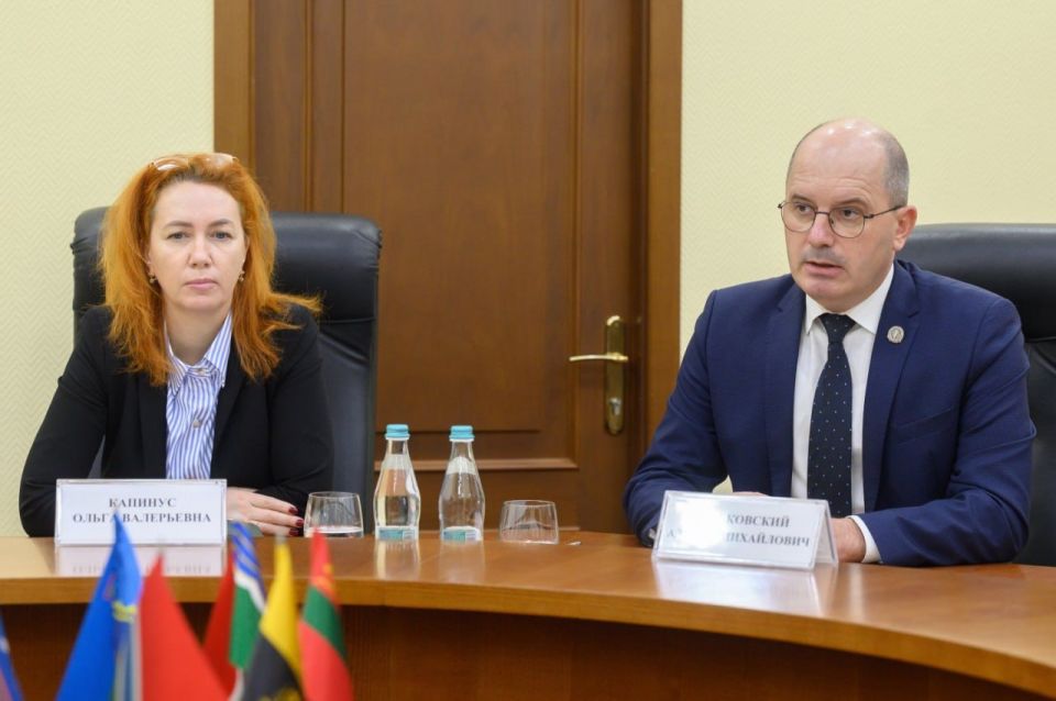 � ������������� ���������� ��� �������� ������ � �������������� ��������������