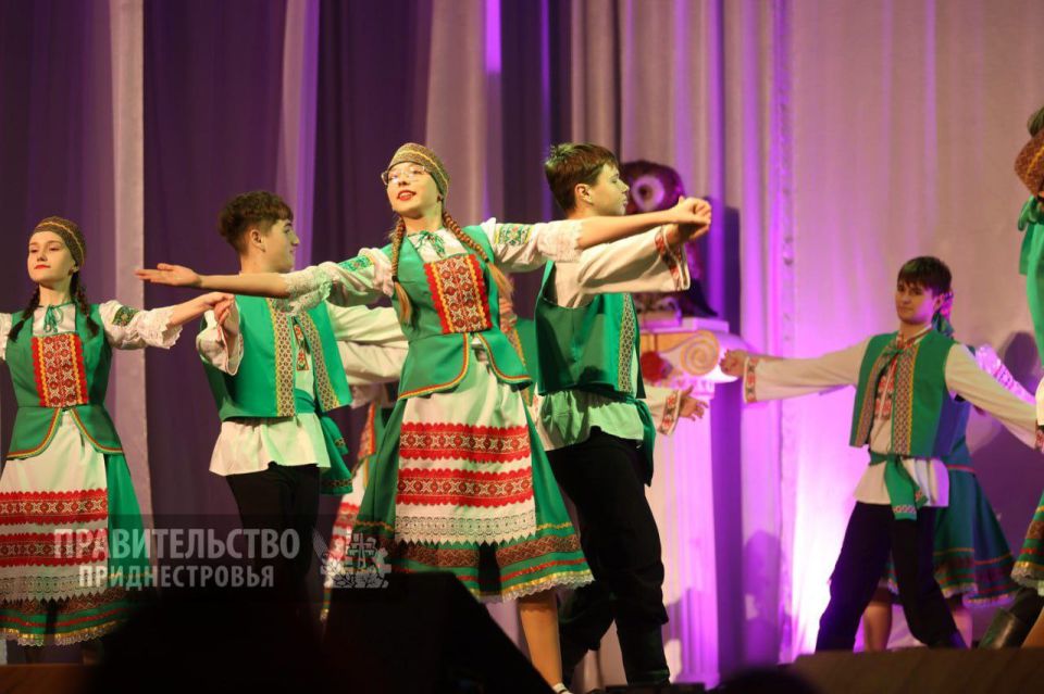 � ��� ��. ������� � ������� �������� ��������� �� ������ 35-����� �������-���������������� ����������