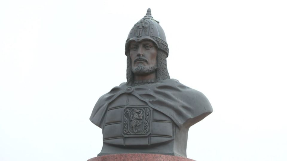 6 декабря отмечается День памяти благоверного князя Александра Невского — талантливого полководца, мудрого правителя и одного из самых почитаемых русских святых