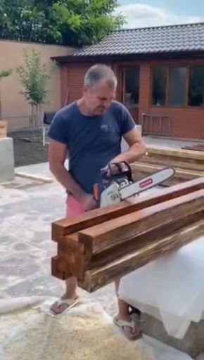 Столяр из села Глиное Михаил Мангир уже более 20 лет превращает дерево в прочные и красивые формы, вкладывая в каждое изделие терпение и душу