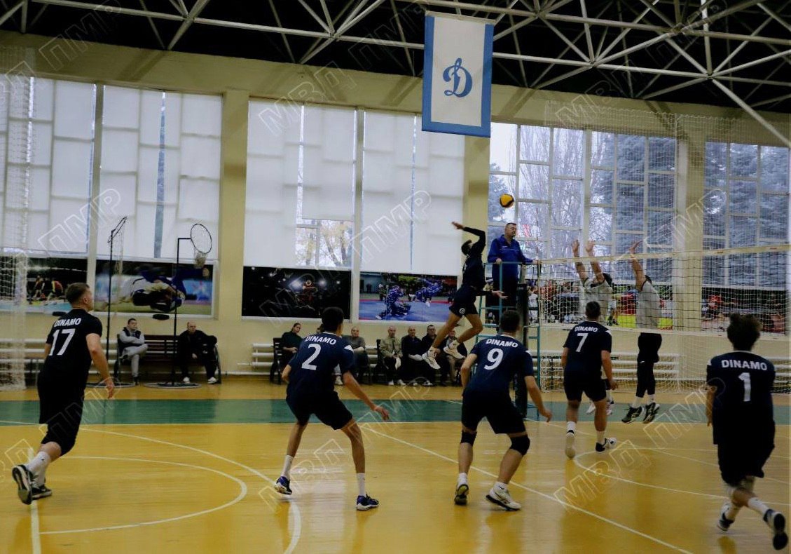 Волейболисты «Динамо-МВД» лидируют в финальной серии Кубка Приднестровья Волейболисты «Динамо-МВД» лидируют в финальной серии Кубка Приднестровья