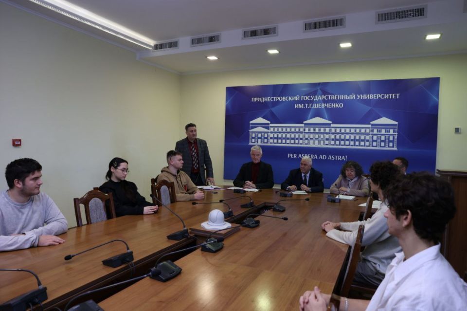 К 35-летию парламента в Приднестровском госуниверситете прошёл круглый стол «Законодательная власть ПМР: этапы становления и развития»
