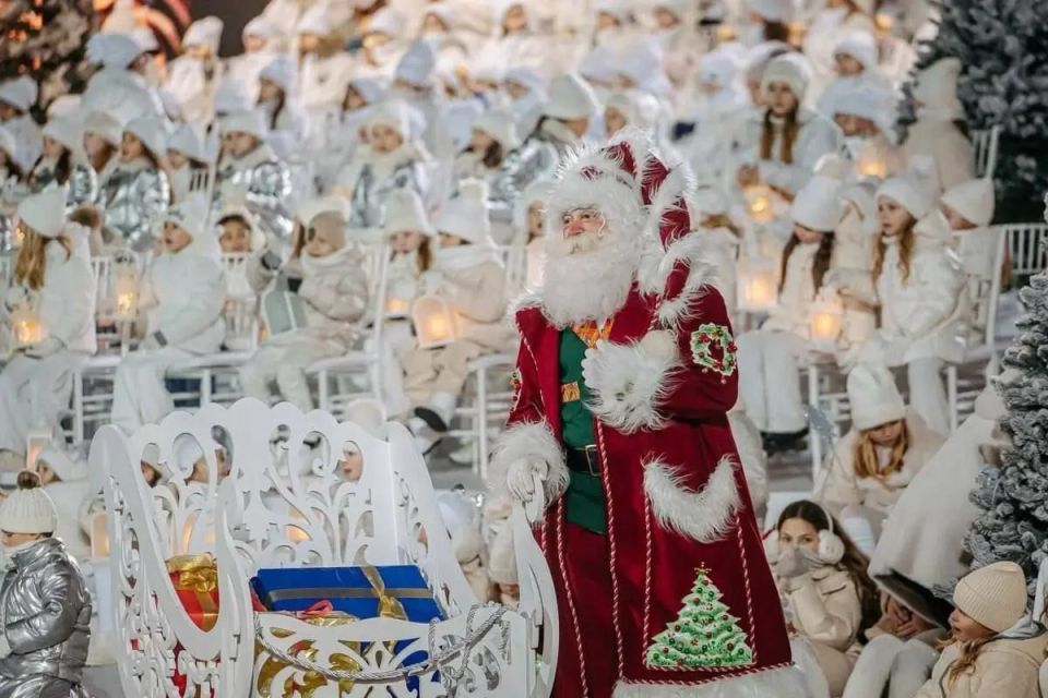 Тем временем в Кишинёве отменяют Деда Мороза