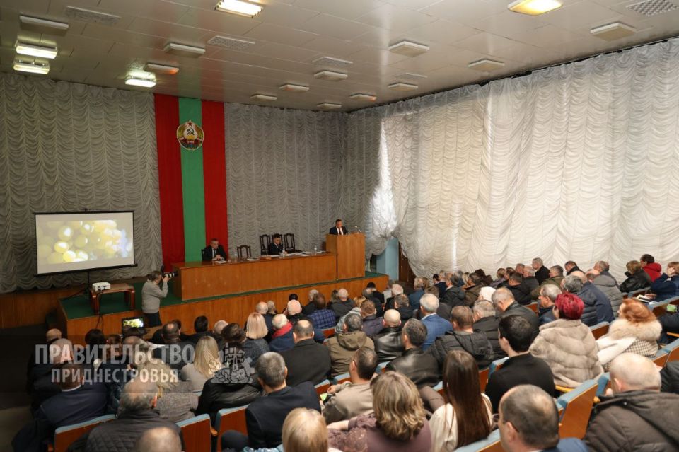 ������ ���������� ����� ��������� � ������������