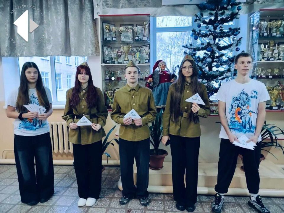 Дубоссарские волонтеры раздавали дубоссарцам буклеты с информацией о Героях Советского Союза, чьими именами названы улицы города Дубоссарские волонтеры раздавали дубоссарцам буклеты с информацией о Героях Советского Союза, чьими именами названы улицы города