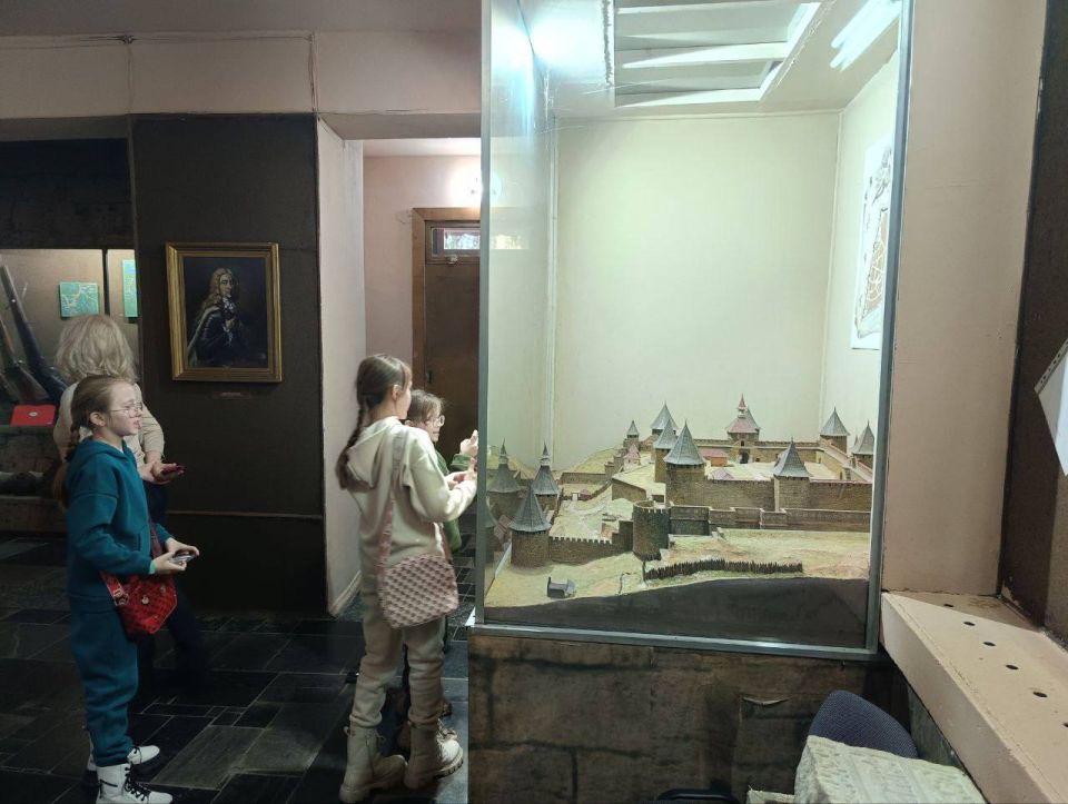 ������� ���������� ��������-������������� ����� �������� ������� ��������� ������� ���� ������������