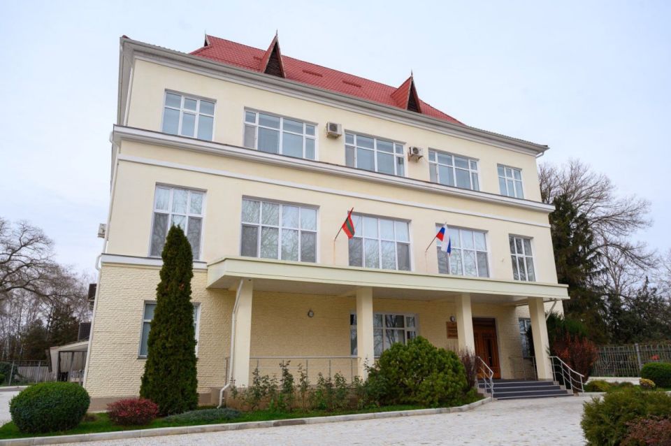 � ���� ����������� ������ ������������� ���������� ��� ������ ����������� ��������� � �������� ����� �����������, � ����� ������ ����������� ������������� � ���������� ������ ����������