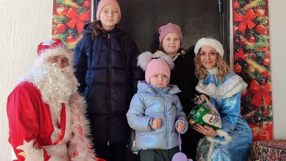 В Приднестровье стартовала ежегодная акция по вручению новогодних подарков от Президента детям, нуждающимся в особой заботе В Приднестровье стартовала ежегодная акция по вручению новогодних подарков от Президента детям, нуждающимся в особой заботе