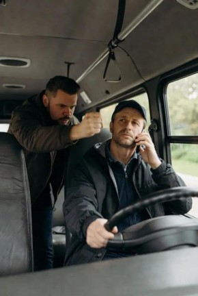 Пьяный пассажир ударил водителя маршрутки Тирасполь – Днестровск за разговоры по телефону за рулём