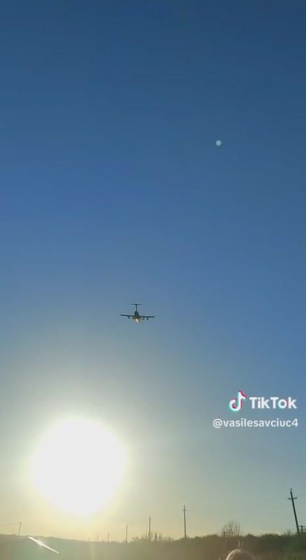 Натовский самолет Boeing C-17 Globemaster взлетел вчера с Маркулештского аэропорта нейтральной страны Молдова