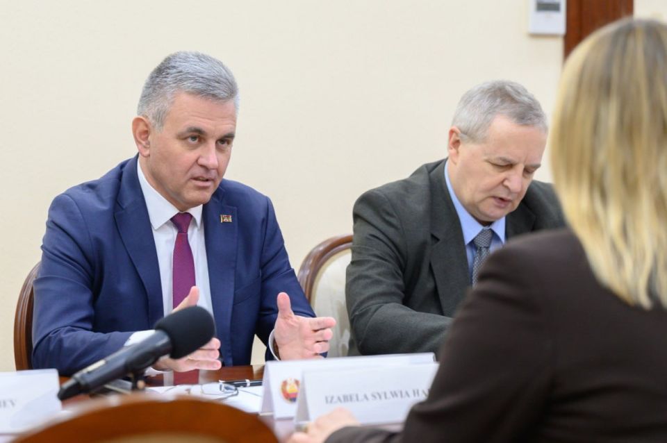 ����� �������������� ������ ��������� ������ ���� � ��