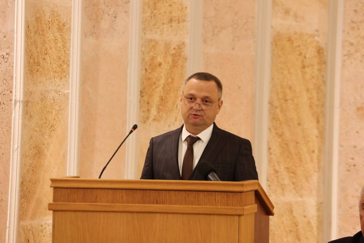 Владислав Кобилев возглавил райгорсовет Слободзейского района Владислав Кобилев возглавил райгорсовет Слободзейского района