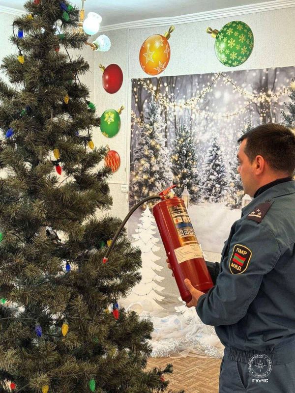 В Рыбницком районе инспекторы Госпожнадзора проверили 18 школ и 17 детских садов в рамках операции «Новый год»