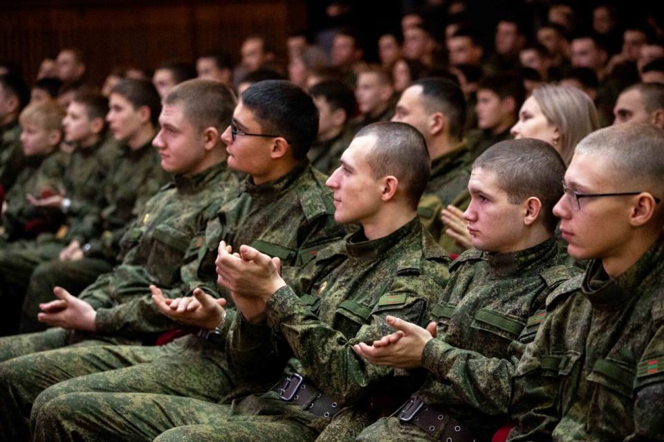 � ������� ������ 10-� ��������� ���� ����� ������� � ����������