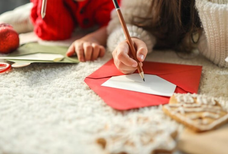 Пост-напоминание для маленьких приднестровцев и их родителей: почта Деда Мороза работает до конца дня