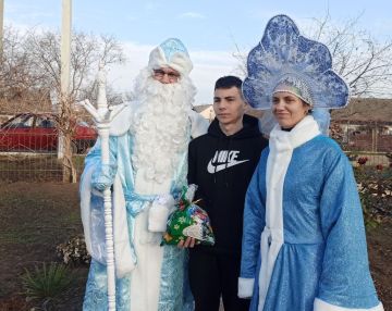 Сегодня новогодние поздравления и подарки получают юные дубоссарцы, болеющие диабетом и c онкологией