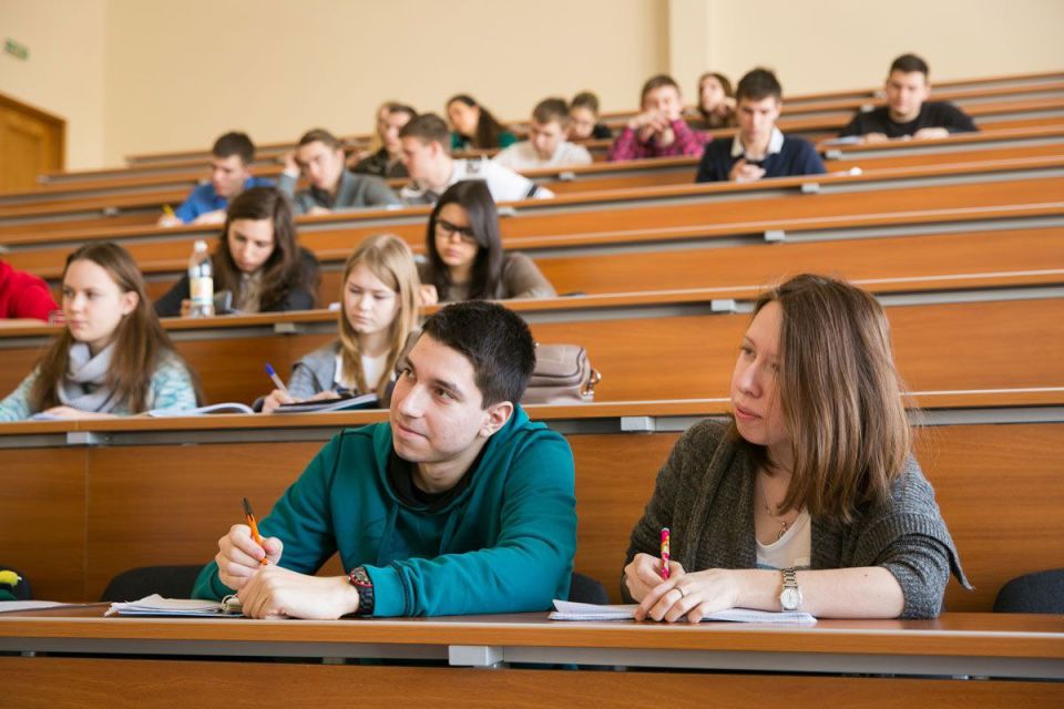 Правительство обновило порядок распределения молодых специалистов