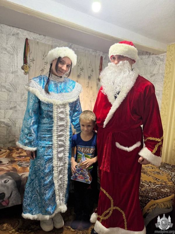 Предновогодняя традиция. В инспекции по делам несовершеннолетних Рыбницкого ОВД добрая новогодняя традиция посещения подучётных семей стала неотъемлемой частью службы